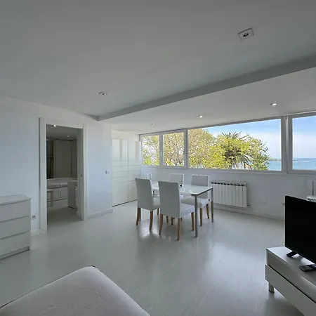 Apartment Infantes 954 *
